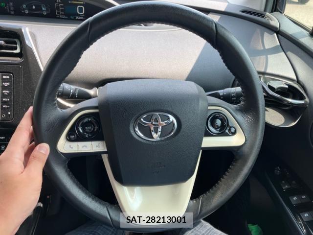 Toyota PRIUS 2016-03 8316463-10
