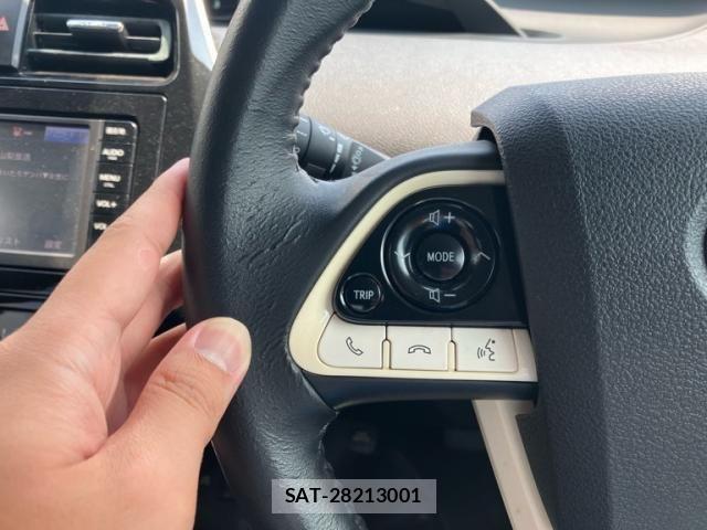 Toyota PRIUS 2016-03 8316463-13