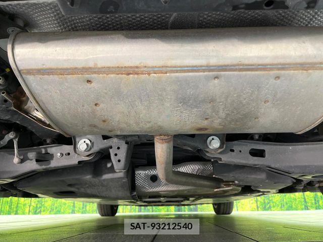Toyota PRIUS 2020-06 8316469-18