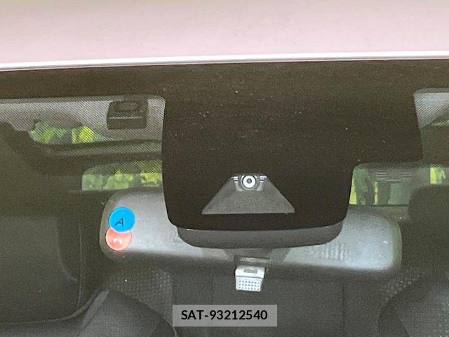 Toyota PRIUS 2020-06 8316469-2