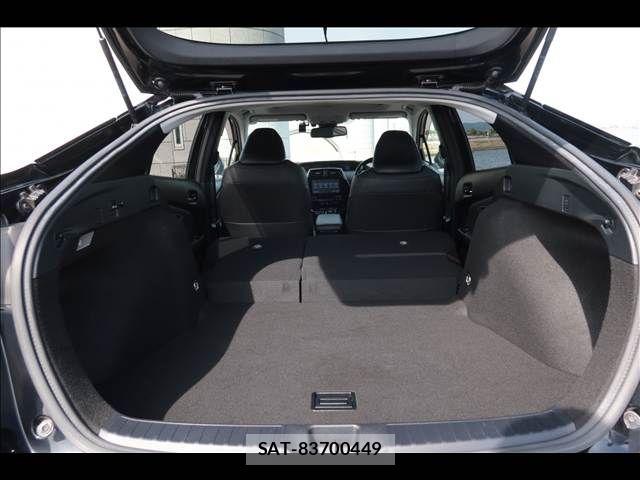 Toyota PRIUS 2016-10 8316467-22