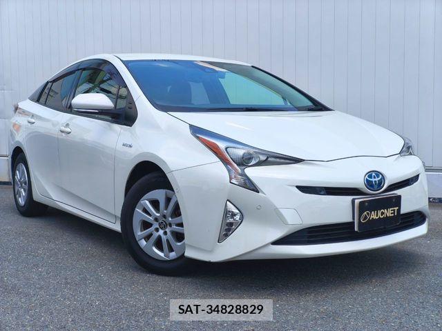 Toyota PRIUS 2017-09 8316459-0