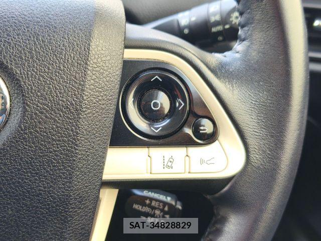 Toyota PRIUS 2017-09 8316459-14