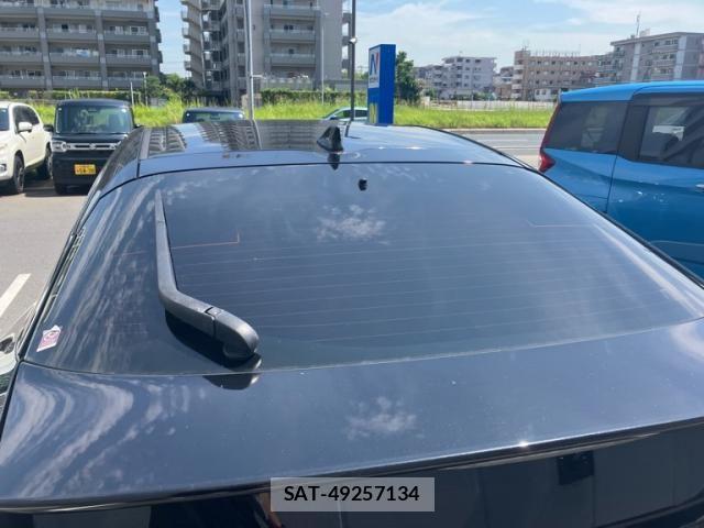 Toyota PRIUS 2022-03 8316437-8