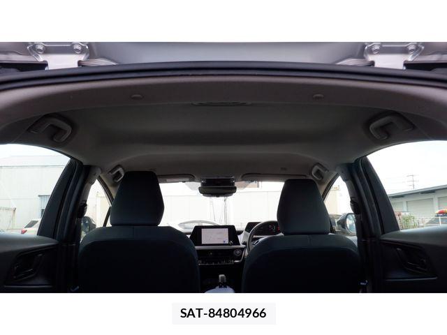 Toyota PRIUS 2023-10 8316433-11