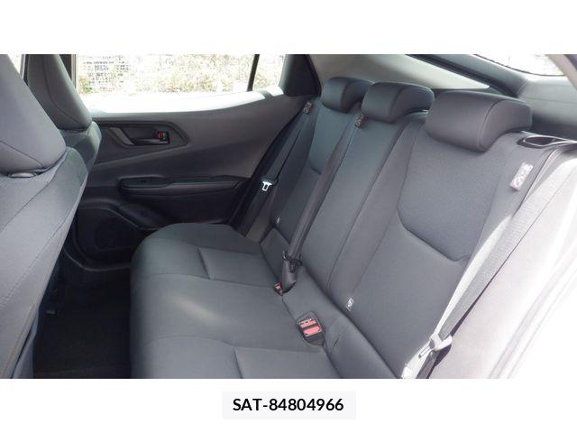 Toyota PRIUS 2023-10 8316433-13