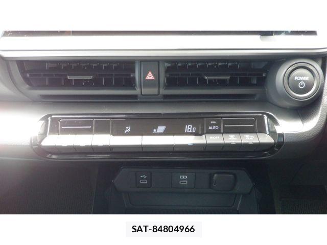 Toyota PRIUS 2023-10 8316433-18