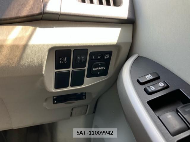 Toyota PRIUS 2010-09 8316543-15
