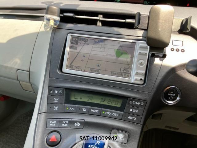 Toyota PRIUS 2010-09 8316543-16