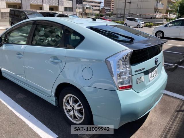 Toyota PRIUS 2010-09 8316543-3