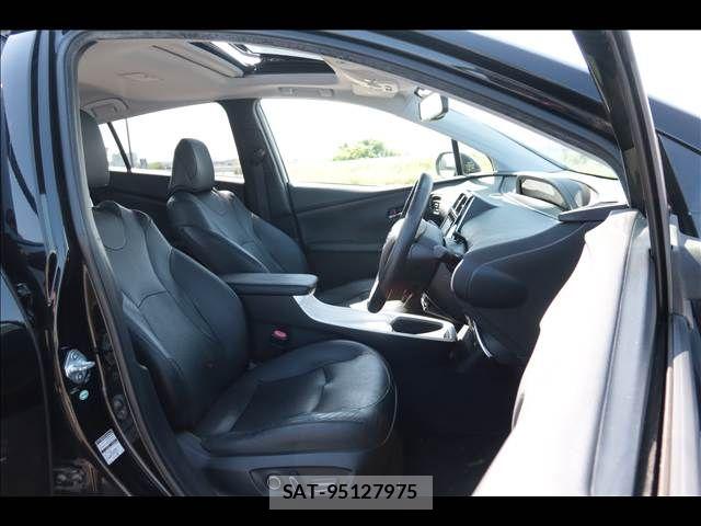 Toyota PRIUS 2016-07 8316477-13