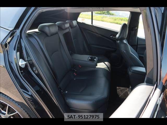 Toyota PRIUS 2016-07 8316477-15
