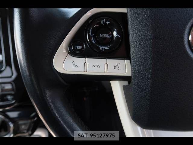 Toyota PRIUS 2016-07 8316477-28