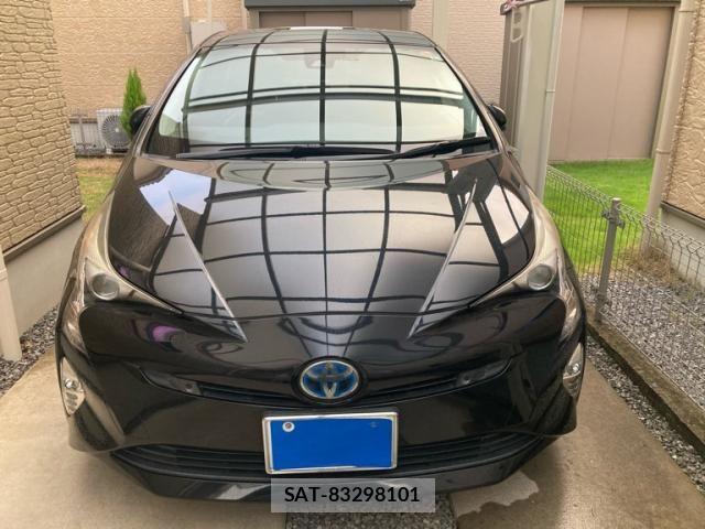 Toyota PRIUS 2016-01 8316479-1