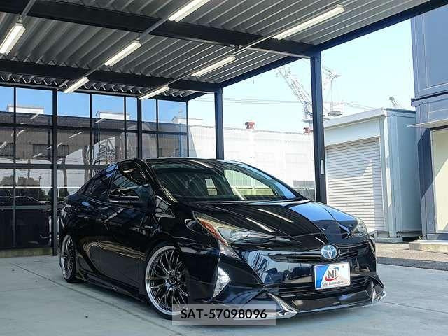 Toyota PRIUS 2017-12 8316446-13