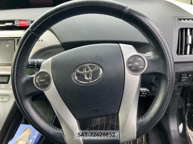 Toyota PRIUS 2013-09 8316545-14