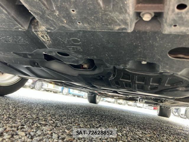 Toyota PRIUS 2013-09 8316545-22
