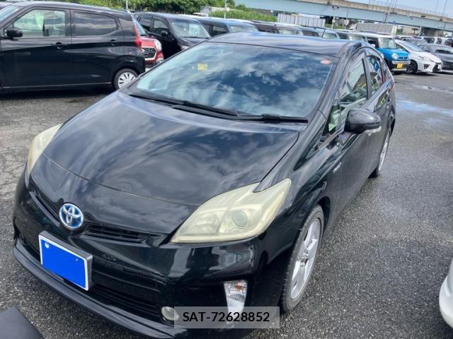 Toyota PRIUS 2013-09 8316545-2