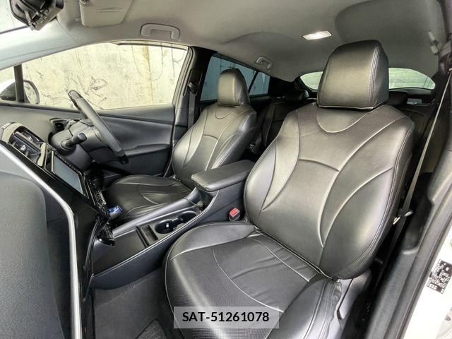 Toyota PRIUS 2019-06 8316478-13