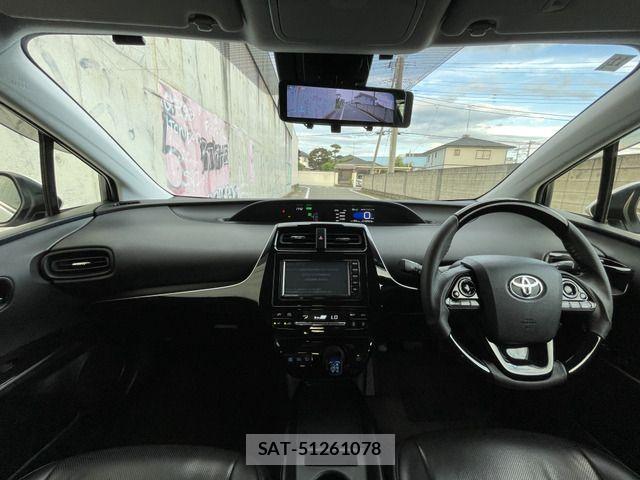 Toyota PRIUS 2019-06 8316478-6