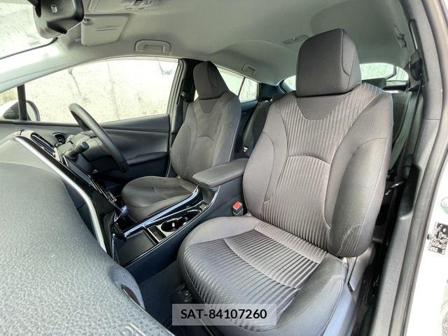 Toyota PRIUS 2019-09 8316473-13