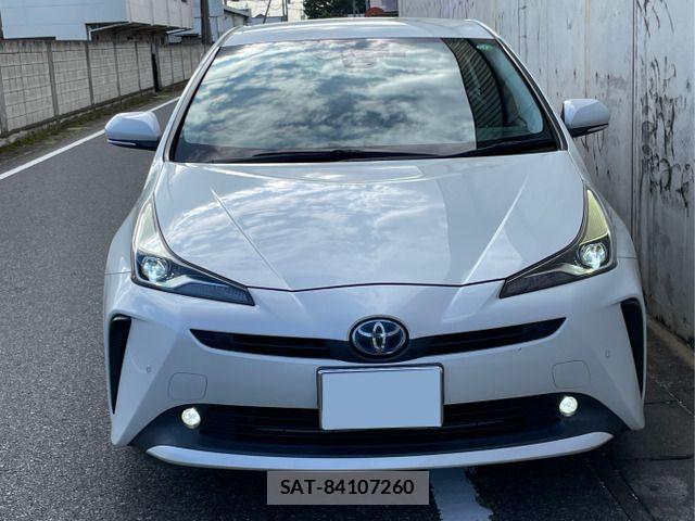 Toyota PRIUS 2019-09 8316473-1