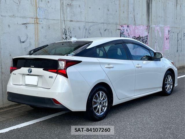 Toyota PRIUS 2019-09 8316473-3