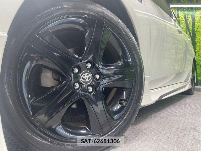 Toyota PRIUS 2016-03 8316439-11