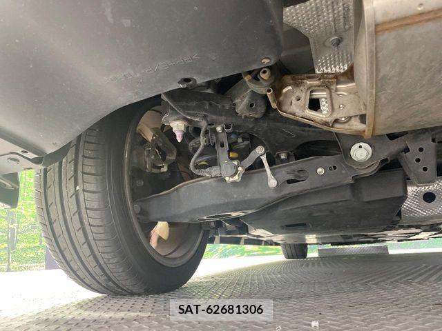 Toyota PRIUS 2016-03 8316439-17