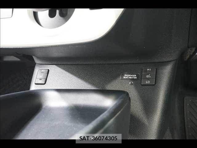 Toyota PRIUS 2016-06 8316445-7