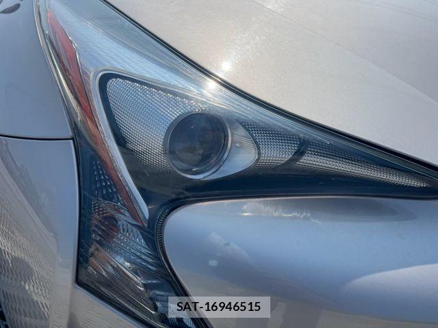 Toyota PRIUS 2015-12 8316486-18