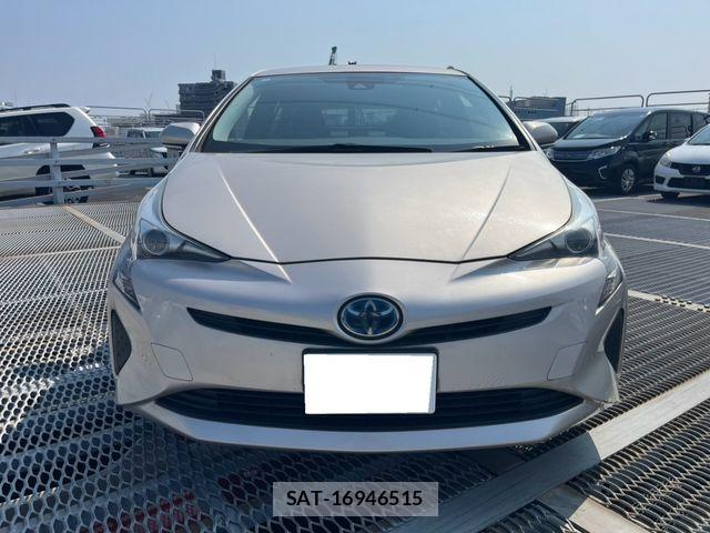 Toyota PRIUS 2015-12 8316486-5