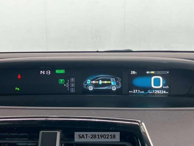 Toyota PRIUS 2019-08 8316475-12