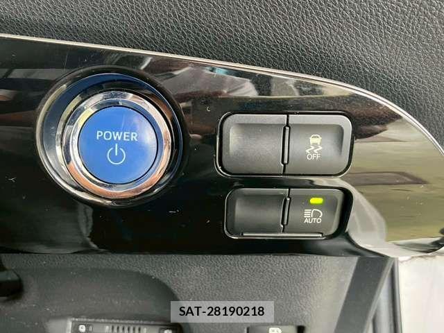 Toyota PRIUS 2019-08 8316475-6