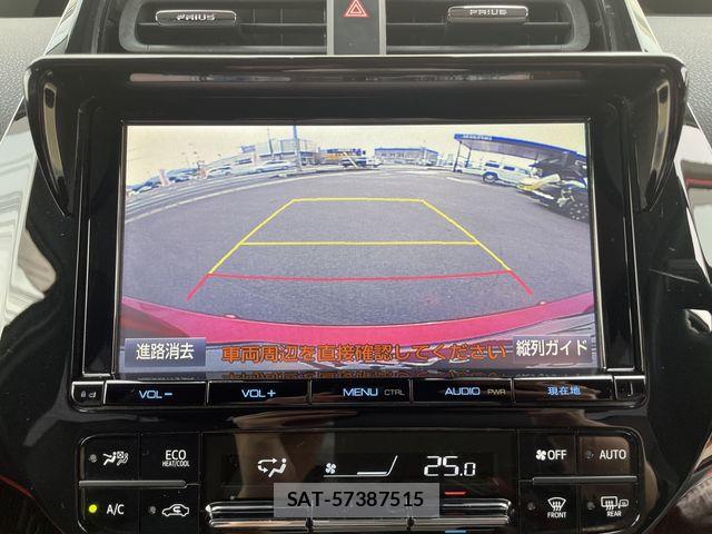 Toyota PRIUS 2016-02 8316497-17