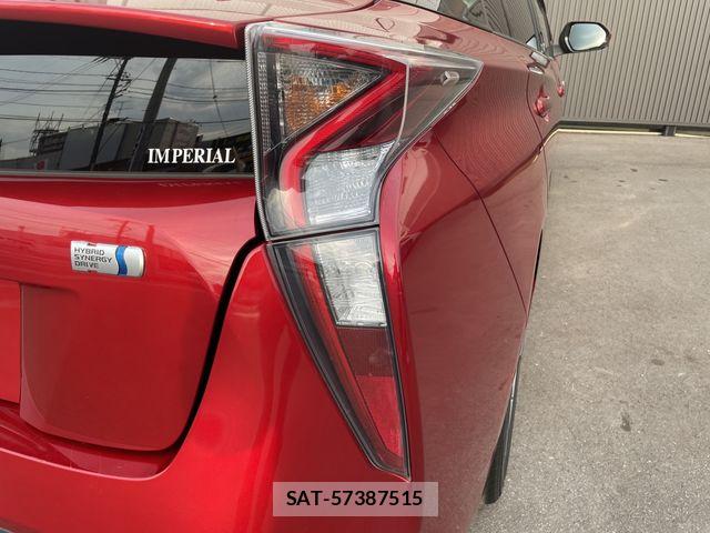 Toyota PRIUS 2016-02 8316497-25