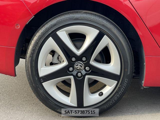 Toyota PRIUS 2016-02 8316497-29