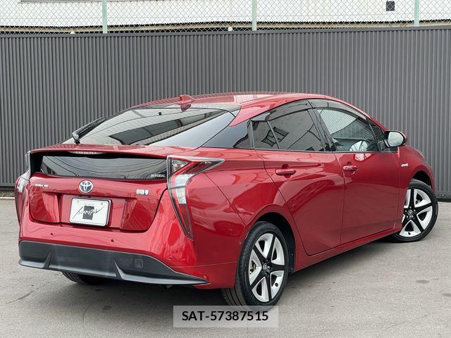 Toyota PRIUS 2016-02 8316497-6