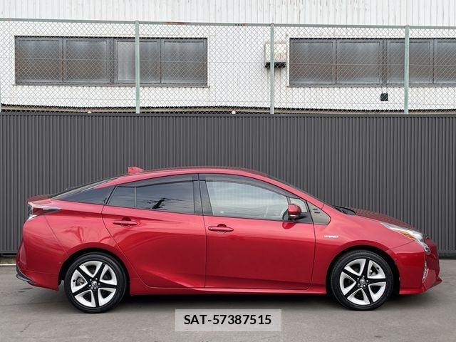 Toyota PRIUS 2016-02 8316497-7