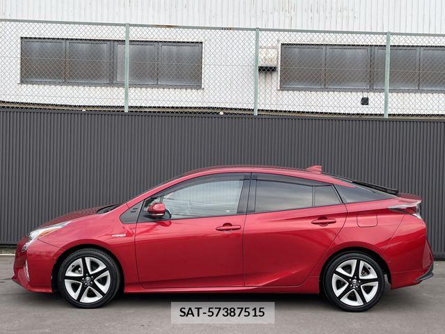 Toyota PRIUS 2016-02 8316497-8