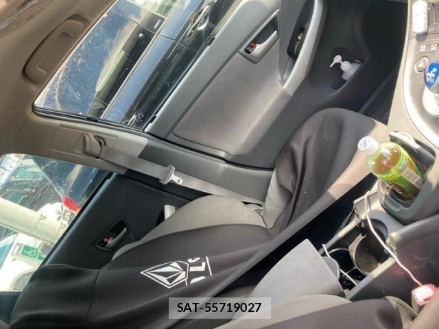 Toyota PRIUS 2011-08 8316538-13