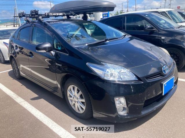 Toyota PRIUS 2011-08 8316538-3
