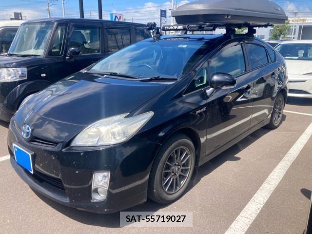 Toyota PRIUS 2011-08 8316538-4