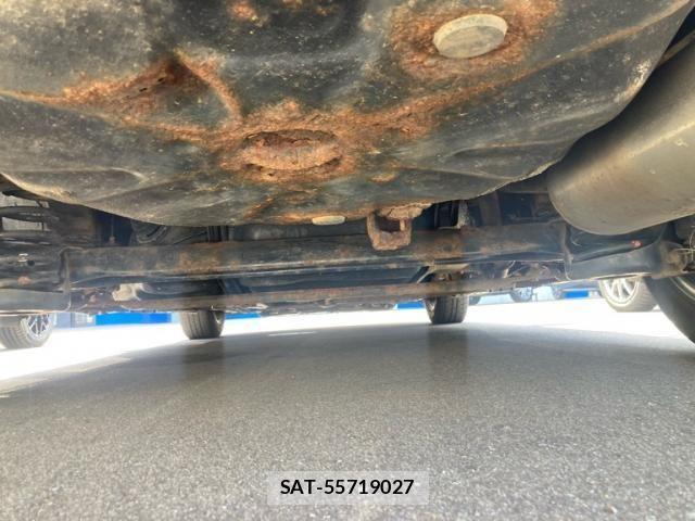 Toyota PRIUS 2011-08 8316538-7