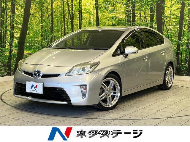 Toyota PRIUS 2013-03 8316514-0