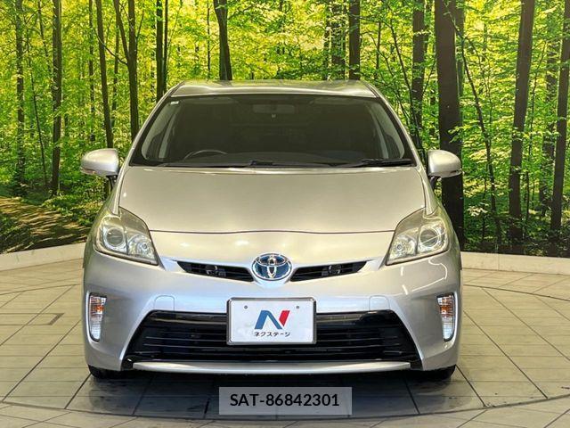 Toyota PRIUS 2013-03 8316514-13