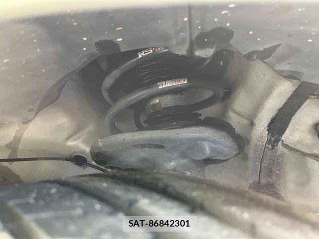 Toyota PRIUS 2013-03 8316514-19