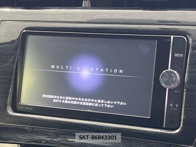 Toyota PRIUS 2013-03 8316514-2