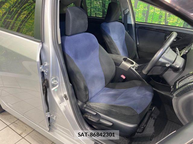 Toyota PRIUS 2013-03 8316514-7