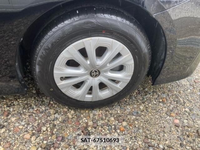 Toyota PRIUS 2019-02 8337450-3